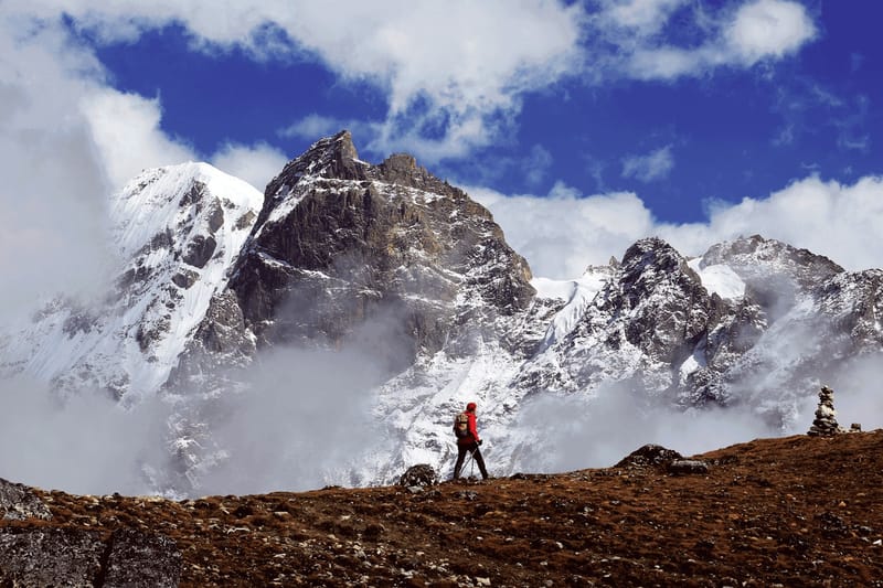 CHOMOLHARI TREK