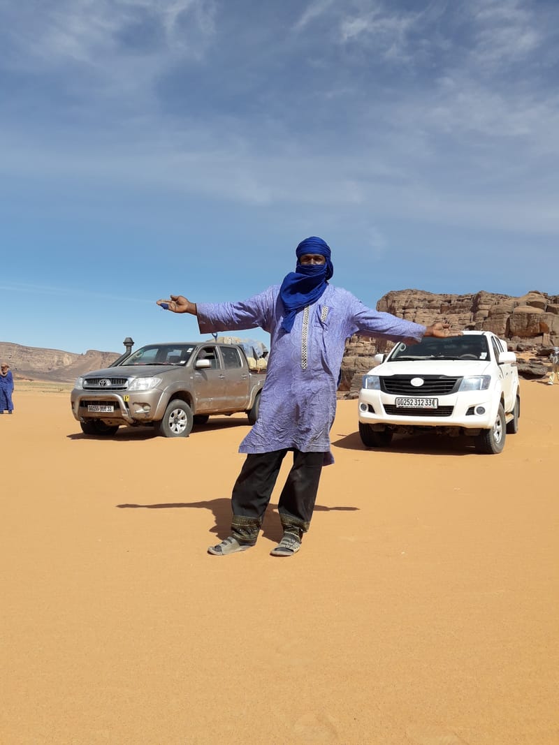رحلة سياحية من جانت الىصحراء التاسيلي