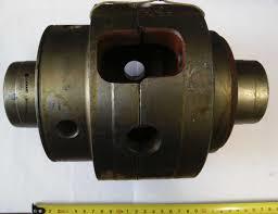 BL71_Rear Diff HSG : 11709317 (138654)