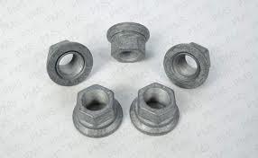 BL71_Wheel Nut_Rear : 15071125 (022381)