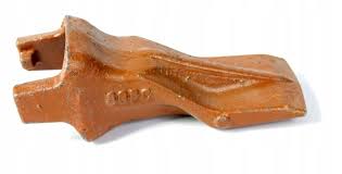 15603435CV_Bucket Tooth-Rear : BL61B / BL71B