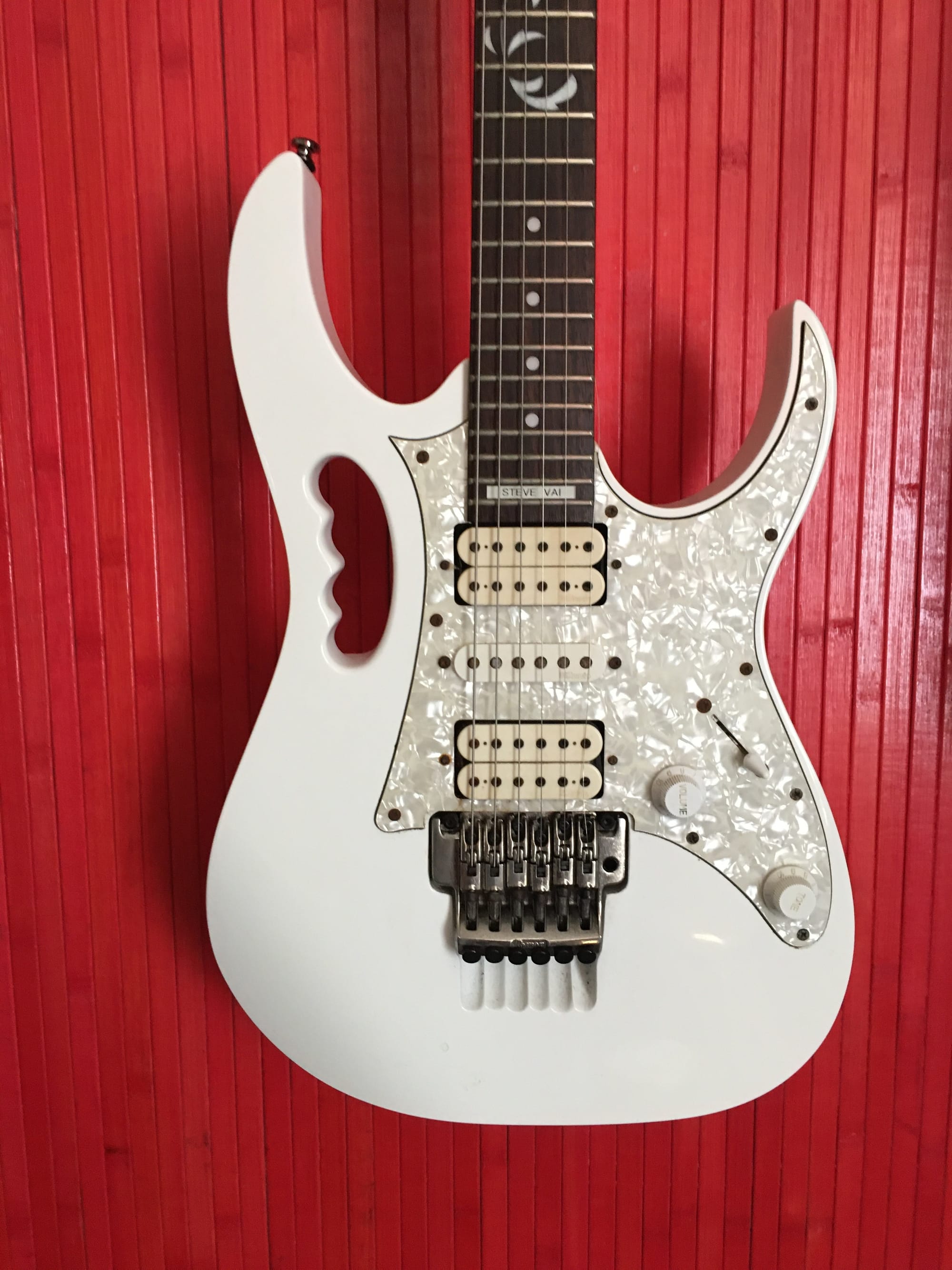 Ibanez Jem