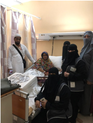حج40 / الدليلات: نفخر بخدمة ضيوف الرحمن وتقديم الرعاية الصحية للزائرات