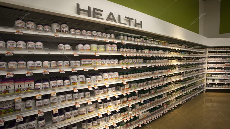 VITAMINS & SUPPLEMENTS