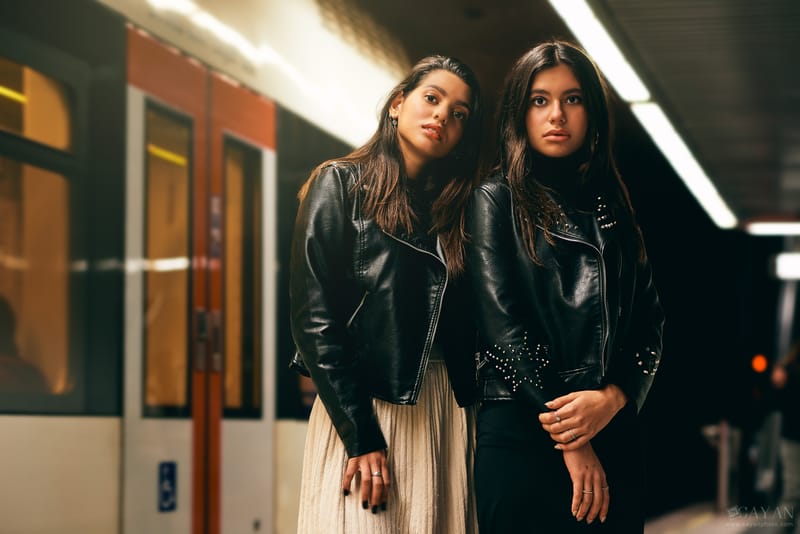 Con las modelos Andrea Martinez y Raquel Gonzales -@raquelgonzales17 @andreamartinez_007