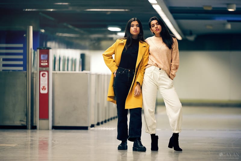 Con las modelos Andrea Martinez y Raquel Gonzales -@raquelgonzales17 @andreamartinez_007