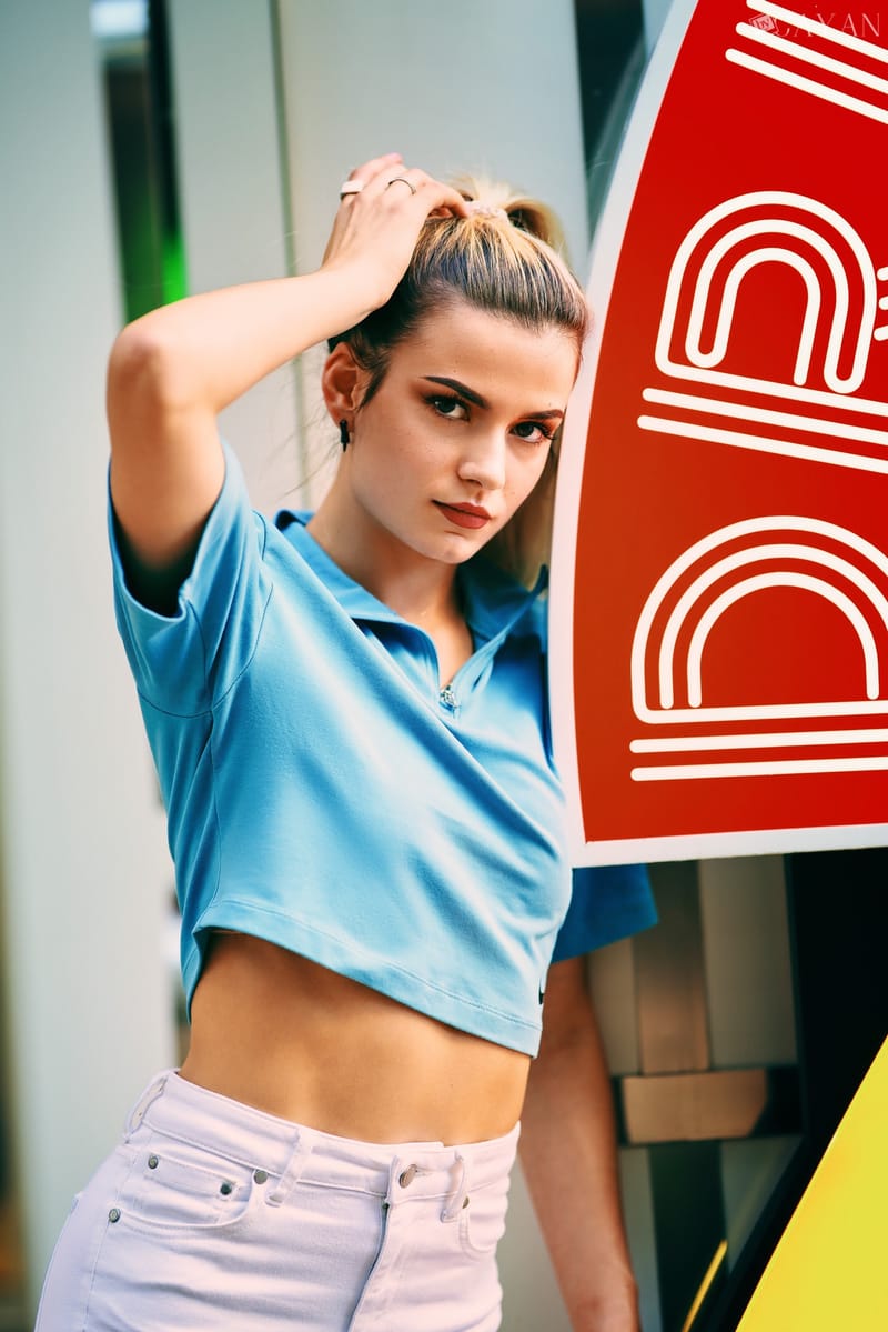 Con la hermosa Sarah Jaeghers - Facebook: @sarah.jaeghers