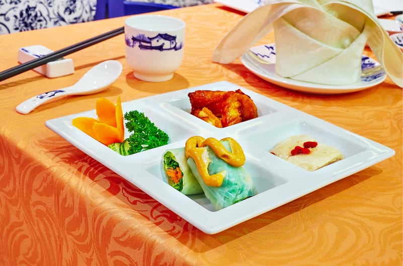 Trabajo realizado en conjunto con varios restaurantes para la creación de material impreso, menús y publicidad en general!