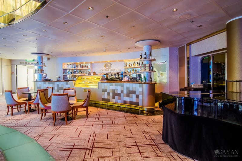 Restauración e inauguración del Primer Barco de la empresa SKY SEA