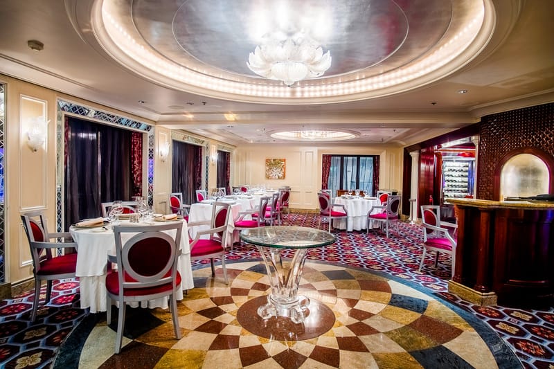 Restauración e inauguración del Primer Barco de la empresa SKY SEA