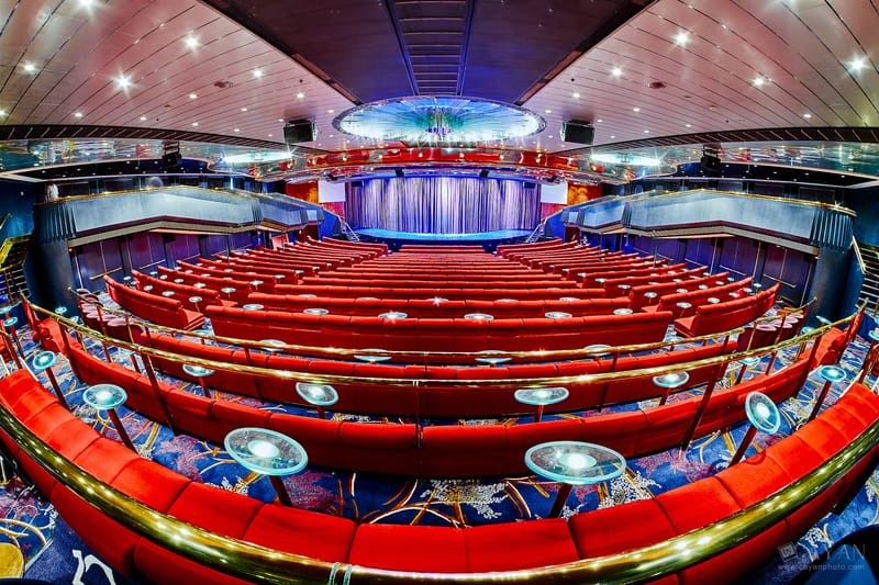 Restauración e inauguración del Primer Barco de la empresa SKY SEA