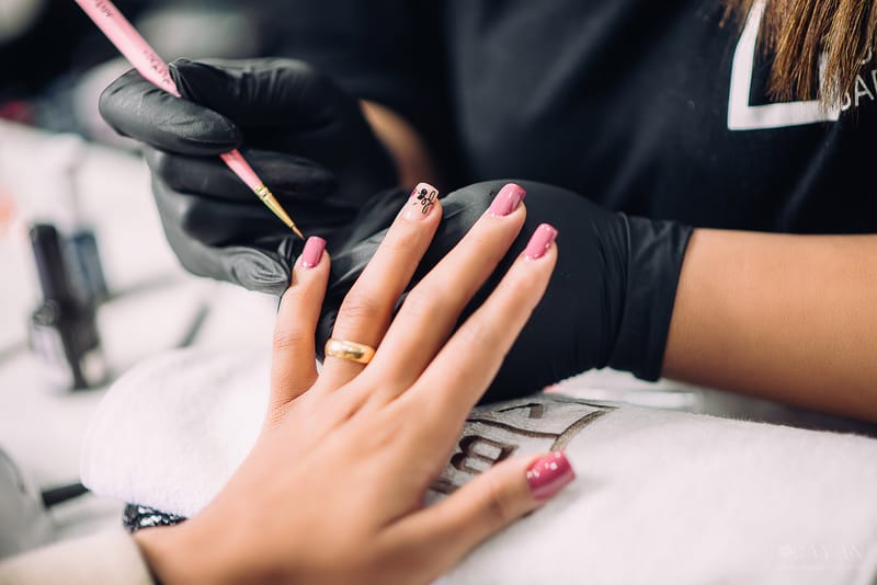 Trabajo de promoción para el centro de belleza Luis Barreto