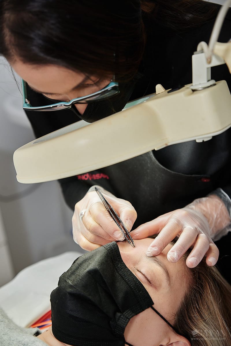 Trabajo de promoción para el centro de belleza Luis Barreto