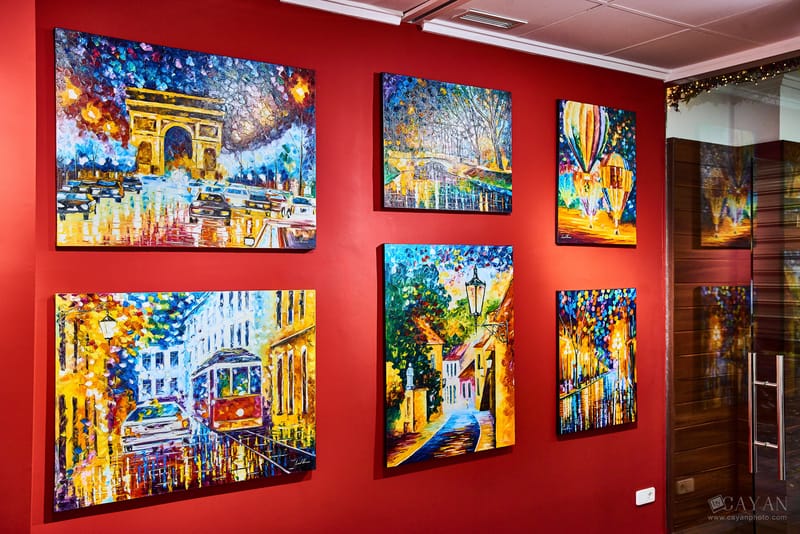 Material de inauguración y publicidad de la Galería de Arte Leonid Afremov