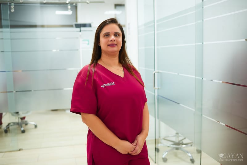 Material publicitario para Clínica Dental EMEDENTE