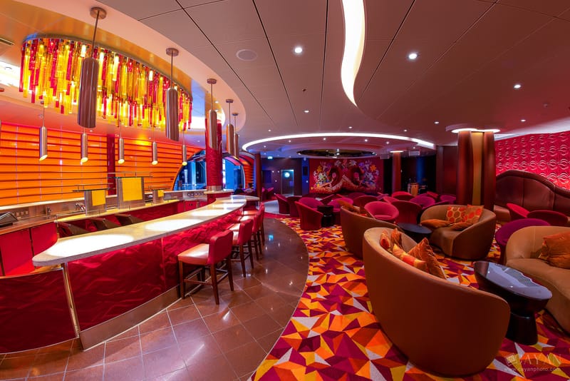 Material publicitario para el crucero Symphony of the Seas