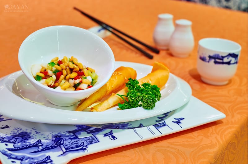 Material para catálogo y menú del Restaurante Chino Asiático IZUMI