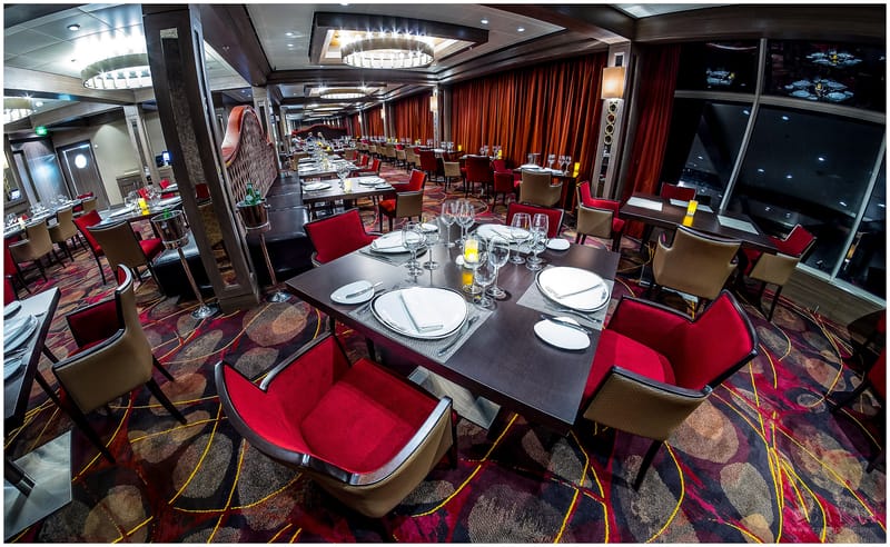 Material para catálogo, menú y promoción de Steak House Chopp Grill