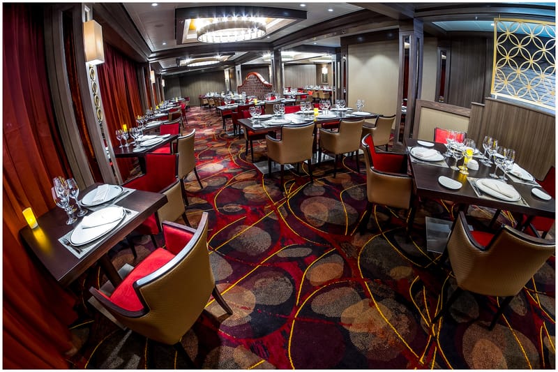 Material para catálogo, menú y promoción de Steak House Chopp Grill