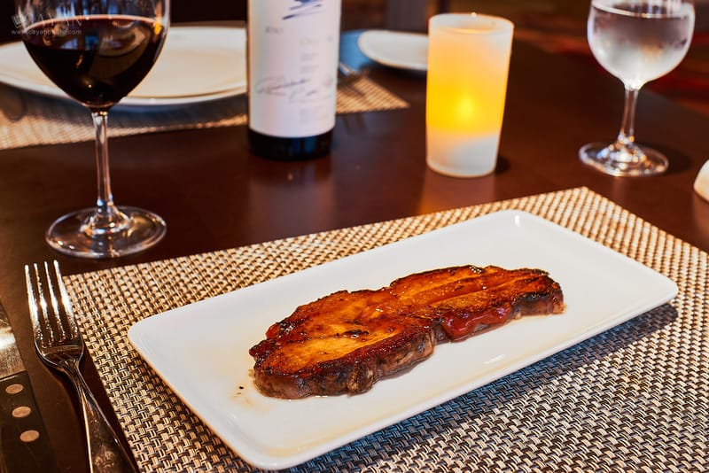 Material para catálogo, menú y promoción de Steak House Chopp Grill