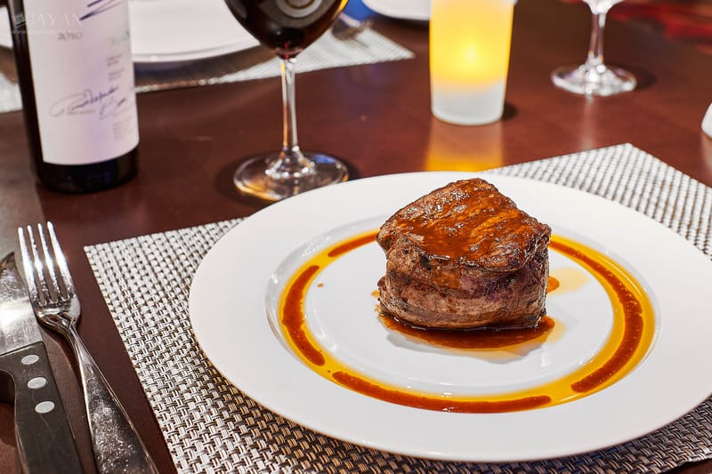 Material para catálogo, menú y promoción de Steak House Chopp Grill