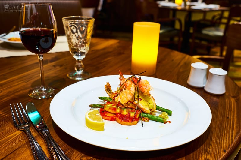 Material para catálogo, menú y promoción de Steak House Chopp Grill