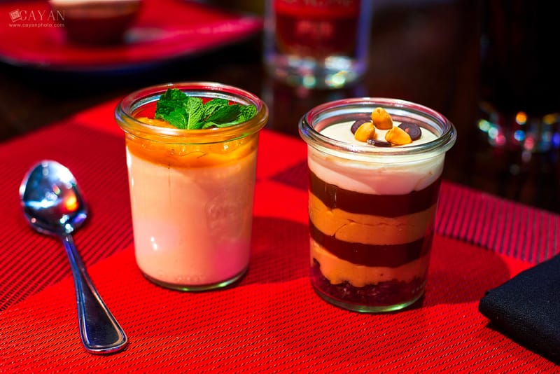 Material para catálogo, menú y promoción de Michael's PUB