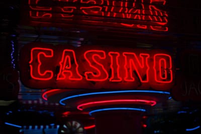 The Advantages That You Should Look into in an Online Casino image