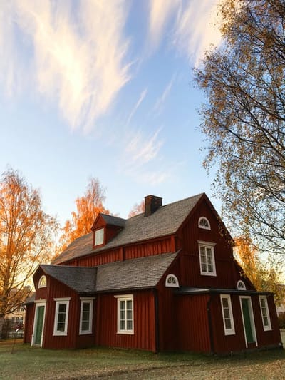 Things to Consider When Hiring the Services of a Commercial Roofing Contractor image