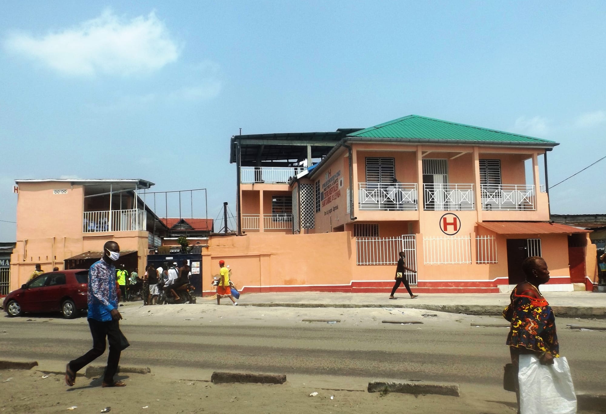 Maternité du Centre Hospitalier Saint Gabriel de Lemba/Kinshasa Réhabilitée par l'Ambassade du Japon en RDC (2019)