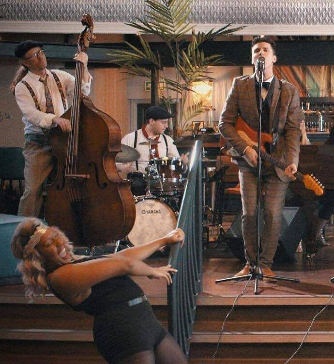 Post Modern Jukebox Tribute