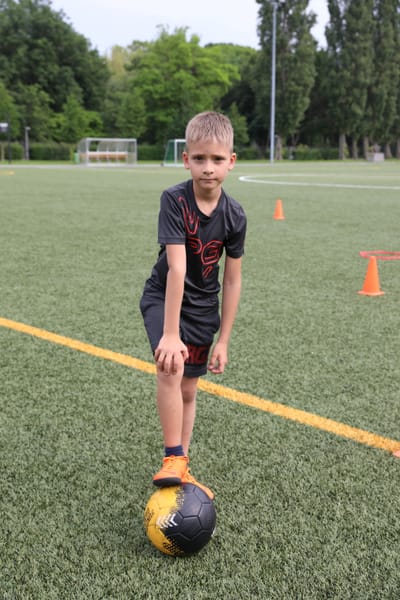 Почему дети хотят играть в футбол?