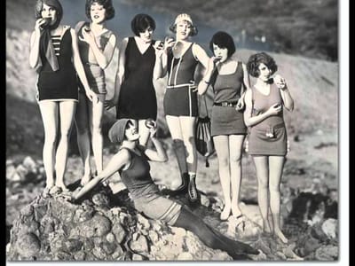 BATHING BEAUTIES image