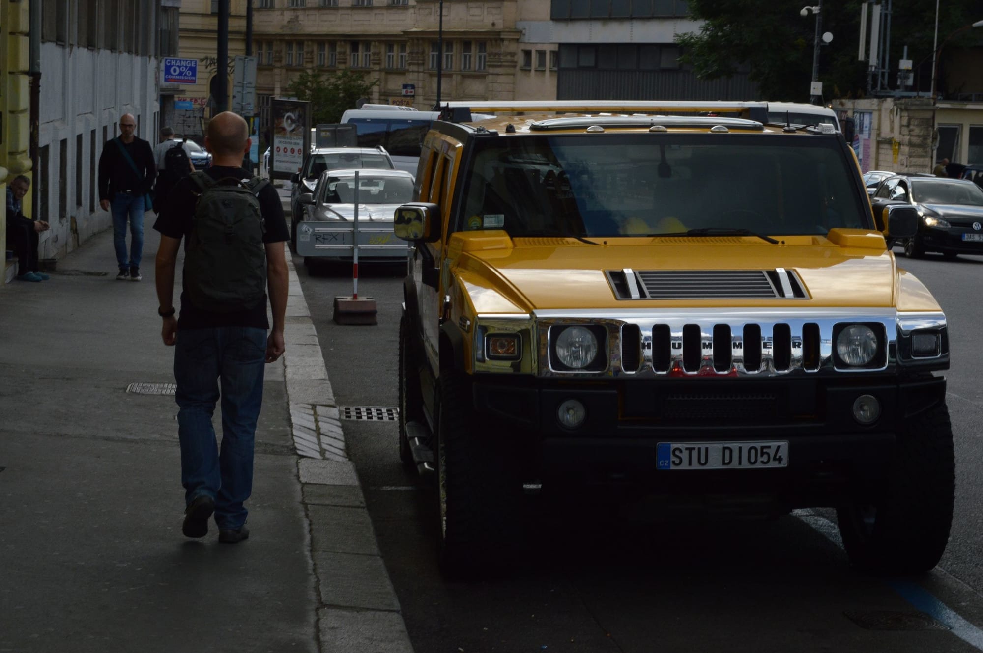 GM plans to bring back the Hummer — and it'll be electric.