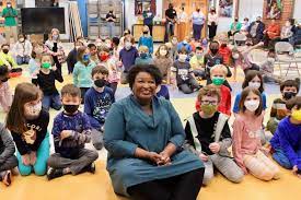 Stacey Abrams’ Campaign Responds After Gubernatorial Candidate Poses Maskless With Masked Children