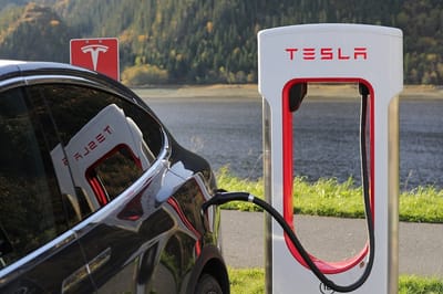 Covid - 19 & THE UNITED STATES ELECTRIC VEHICLE MARKET