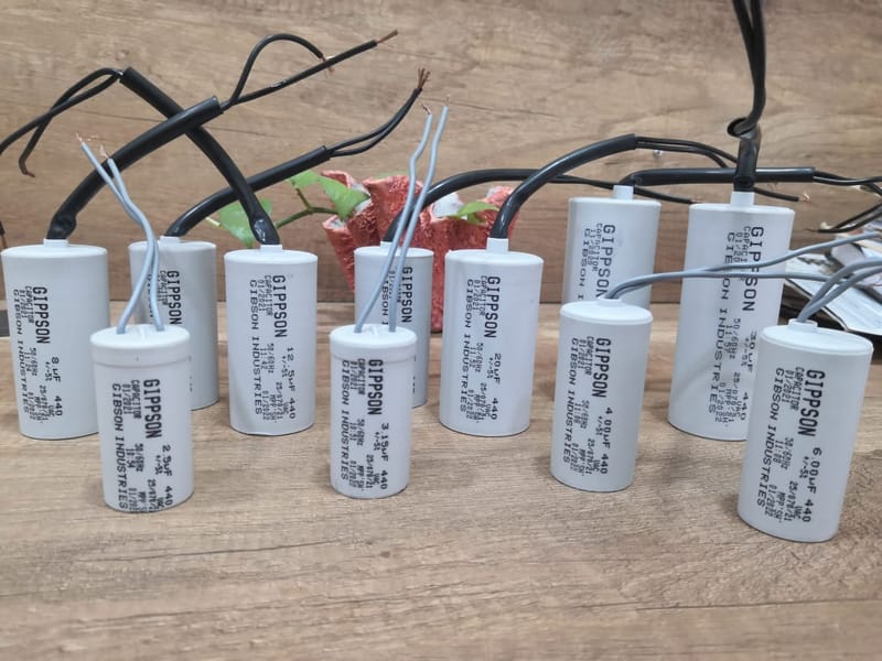 STARTING & RUNNING CAPACITORS