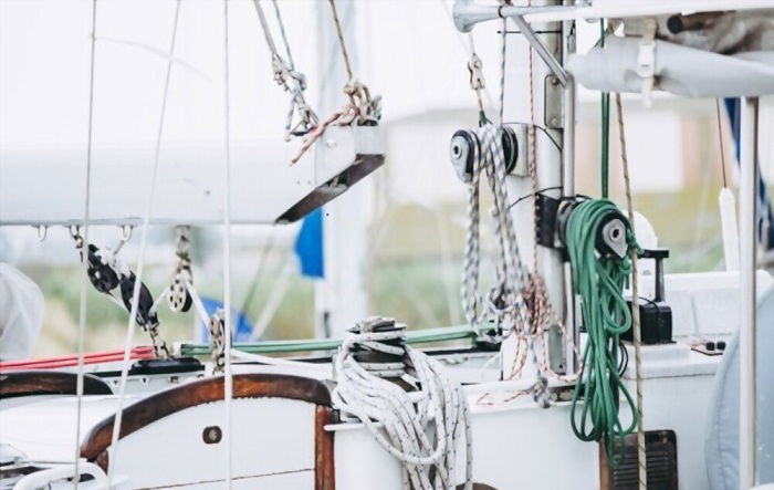 7 Boat Maintenance Tips To Keep You On The Water At All Times