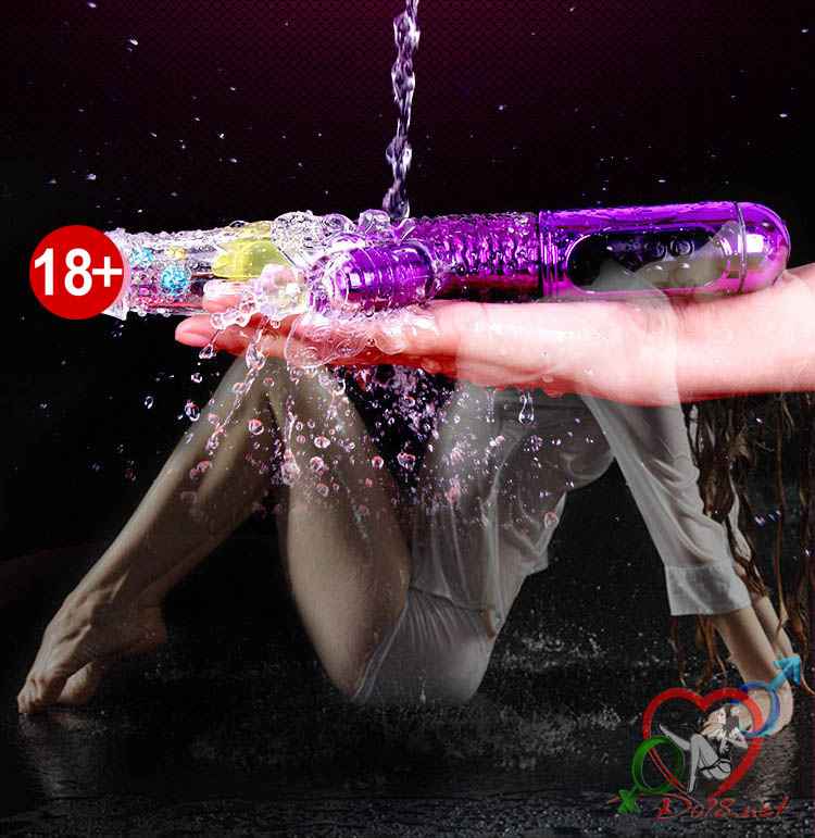 Cách vệ sinh dương vật giả bạn cần biết