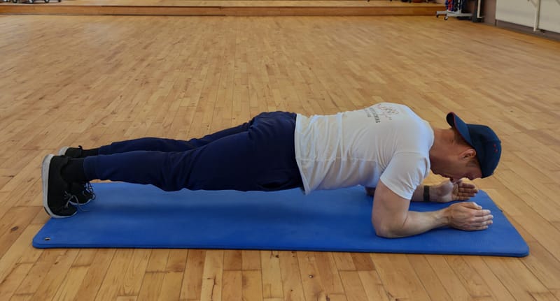 Rückengymnastik - 13 Übungen für einen starken Rücken