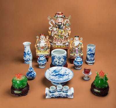 Cách bài trí bàn thờ thần Tài