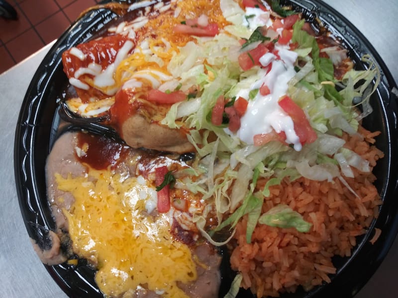 #18 Chile Relleno & Enchilada