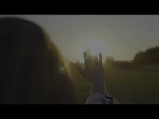 Tell your Story..ph Adrian Morton  0416 101069