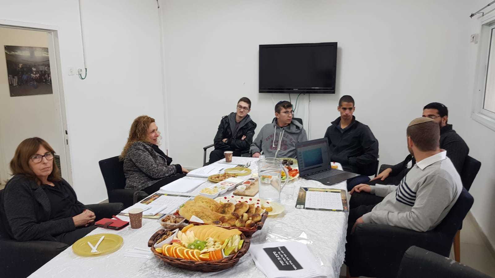 "התנדבות מתרחשת בכל מקום בארץ אבל כאן קורה משהו אחר"