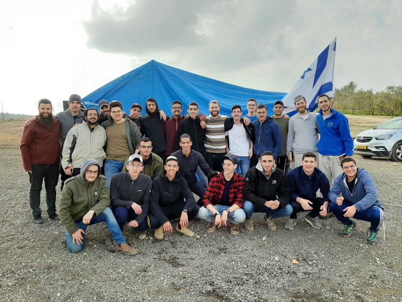 לבד בשטח: שבוע של ניווטים וסיירות בנגב