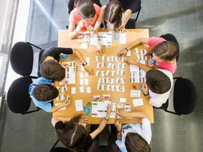 L’empresa sabadellenca Kidnelis es prepara per treure tres novetats al mercat de jocs d’autor aquesta tardor.