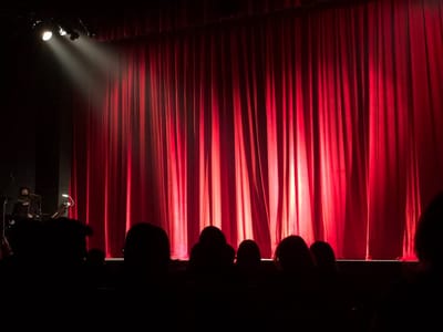 thecomedianguide image