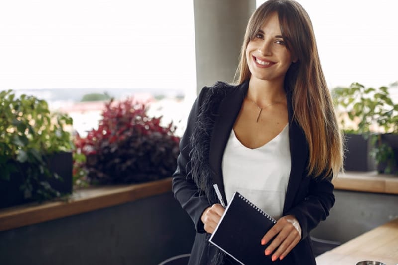 How To Get Out Of Debt Easily When You Avail Quick Cash Loans?