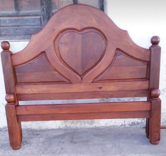 Cama Corazón de 2 Plaza