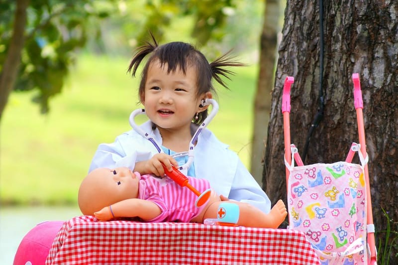 Bermain Peran Bisa Menjadi Mainan Edukatif